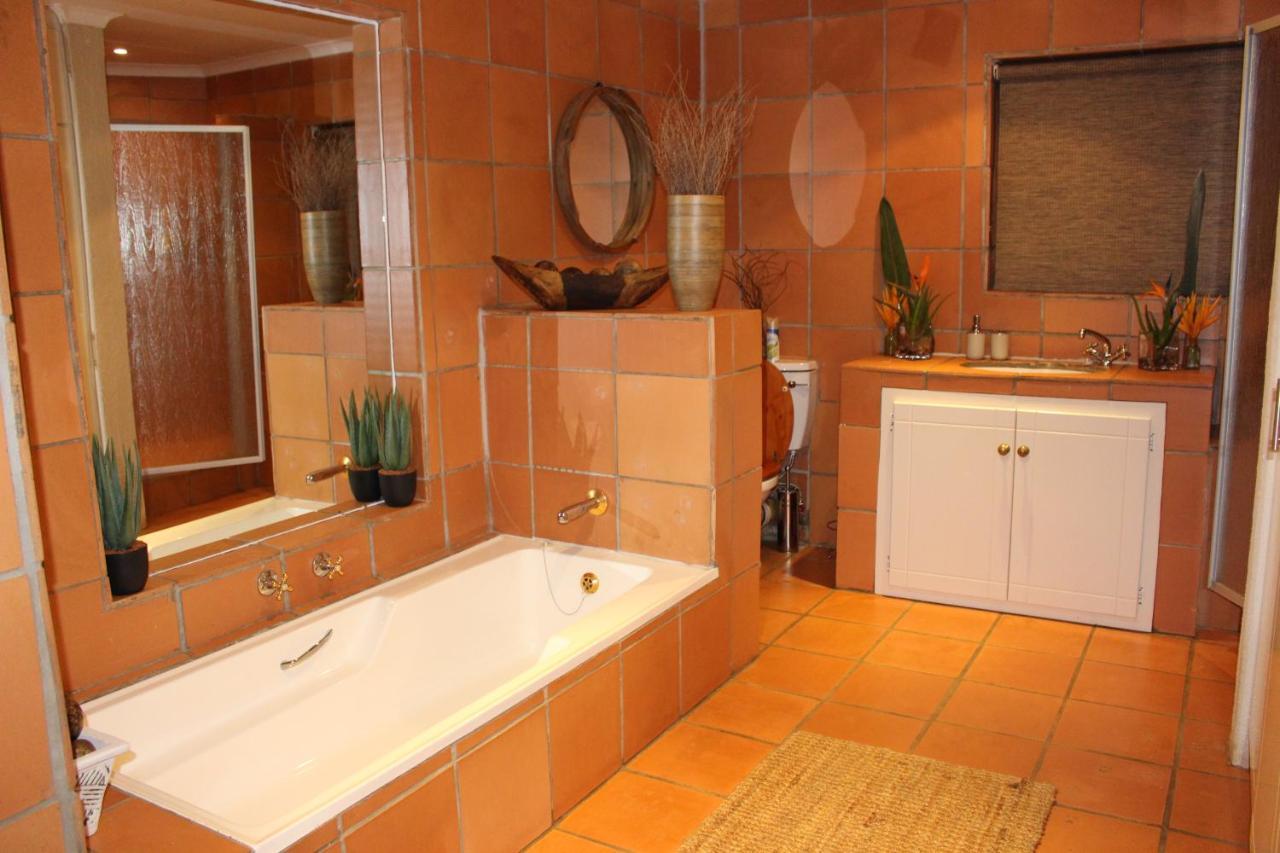 Ulwazi Rock Lodge *