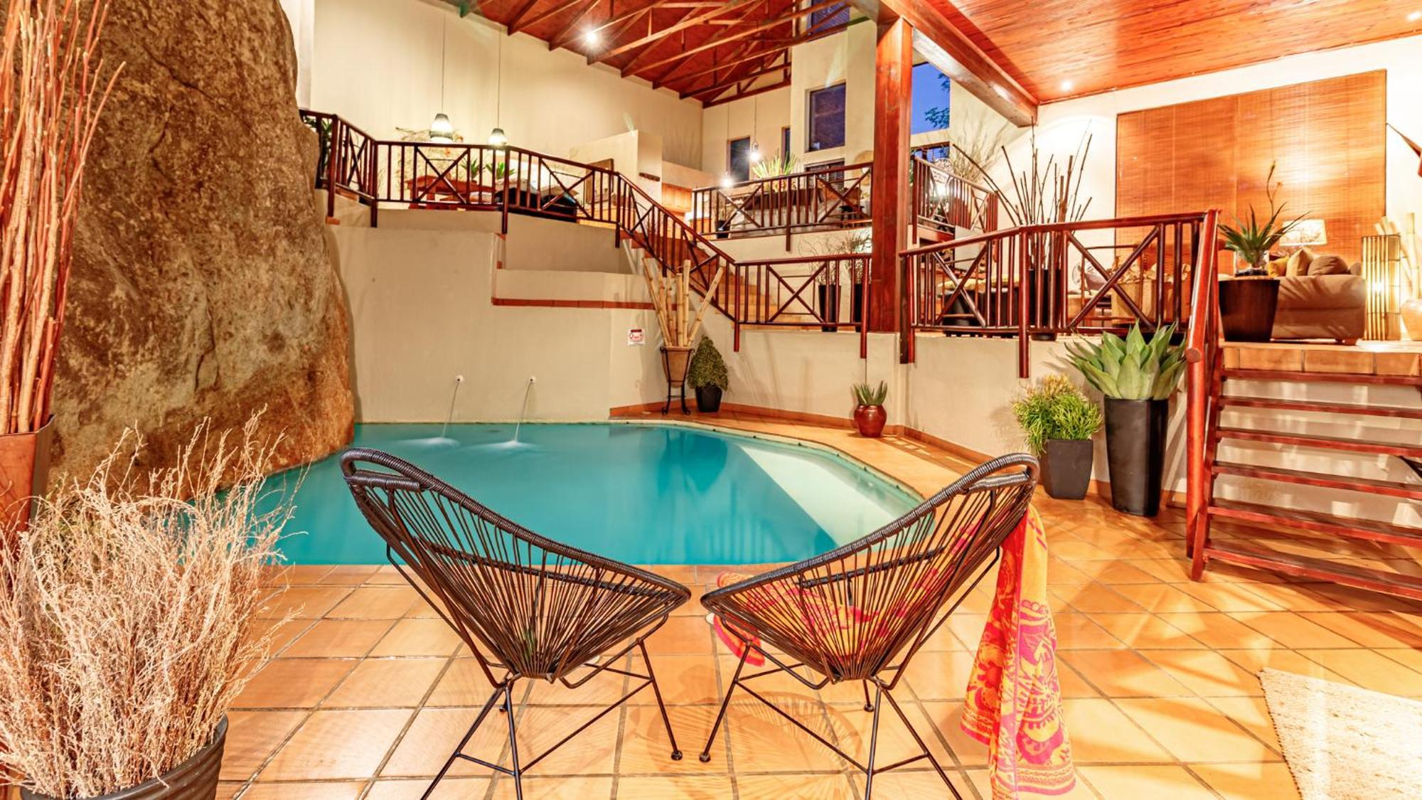 Lodge Ulwazi Rock *